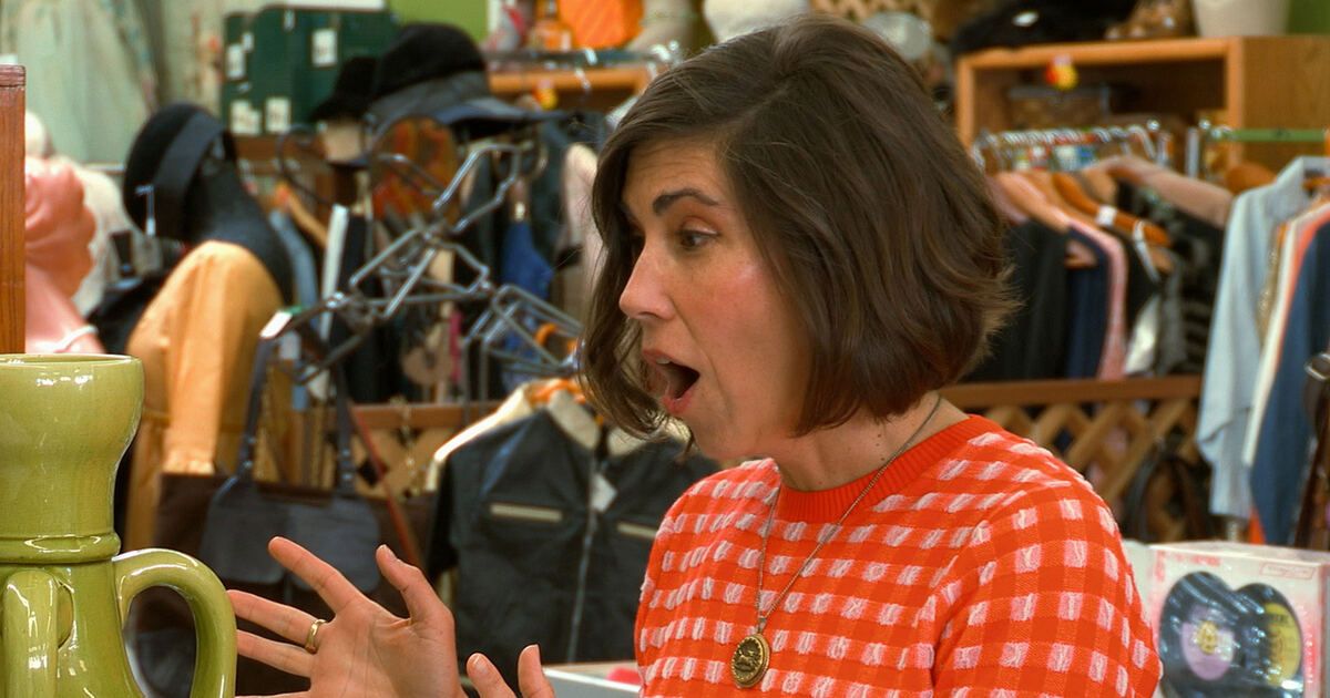Affari al buio: ep.9 - Mini deposito Video | Mediaset Infinity