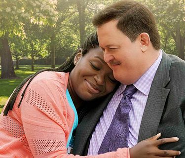 Bob Hearts Abishola 3