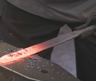 Il fuoco di spade 10