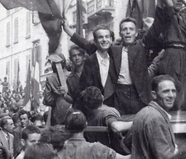 La caduta: Cronache della fine del fascismo 1